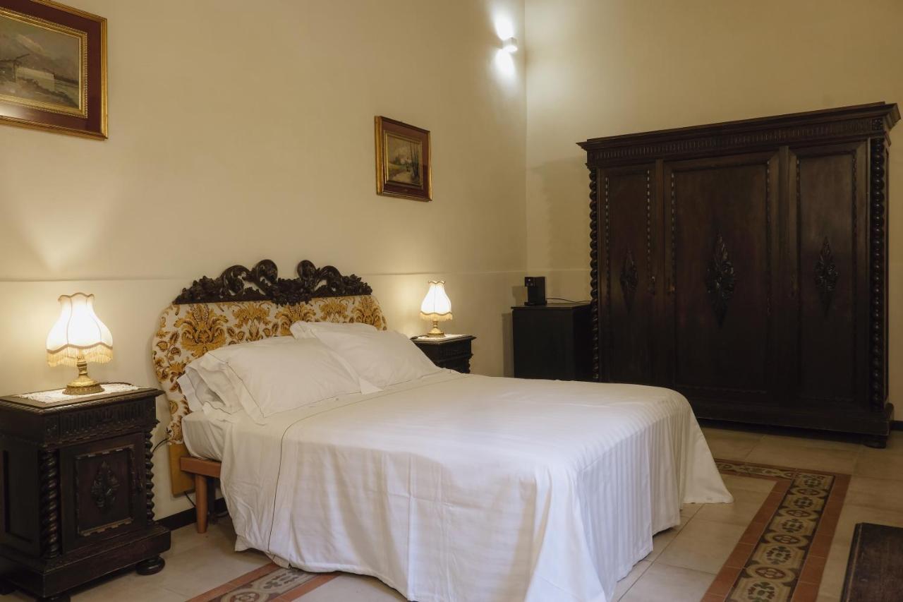 Foresteria Palazzo Guazzoni Zaccaria Cremona Bagian luar foto